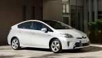 Обновленный Toyota Prius привезут в Россию Обновленный Toyota Prius привезут в Россию